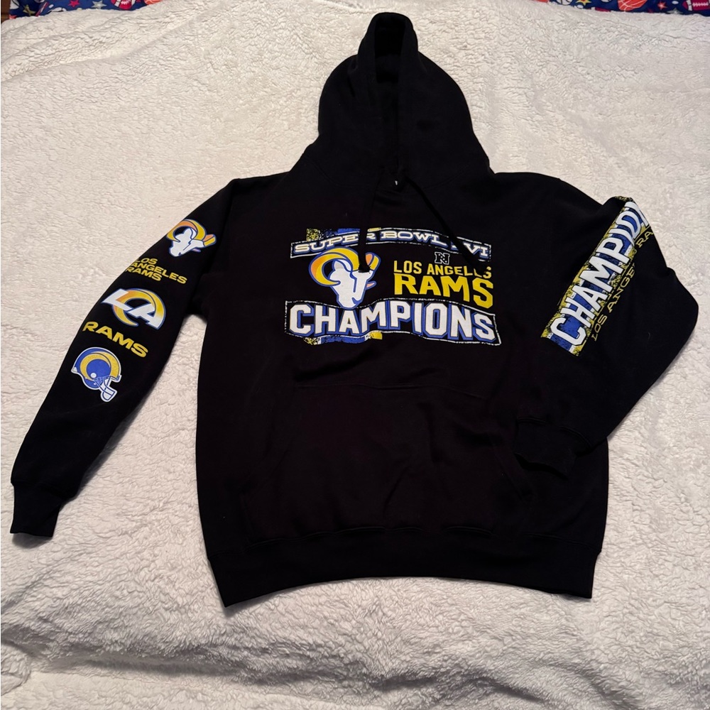 2022 Super Bowl LVI champions Los Angeles Rams sweatshirt with hood